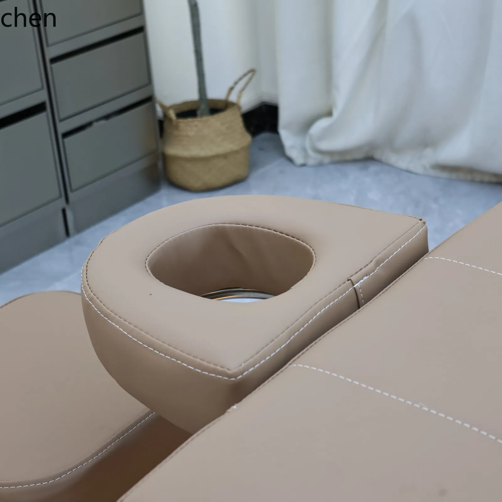 b7- バックリフトヘッドセラピー ウェルネスサロン 美容サ - Spa Wellness And Beauty のレビューと価格